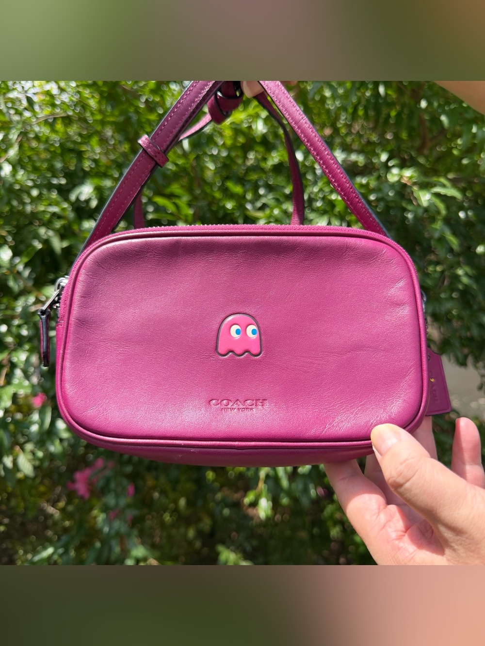 COACH PAC MAN CROSSBODY POUCH IN CALF LEATHER (F55743)